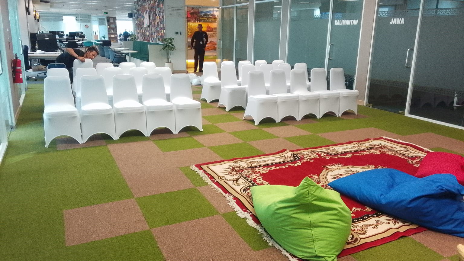 Sewa Kursi Pesta Murah Area Jakarta Mulai Rp.10rb Lengkap & Terdekat
