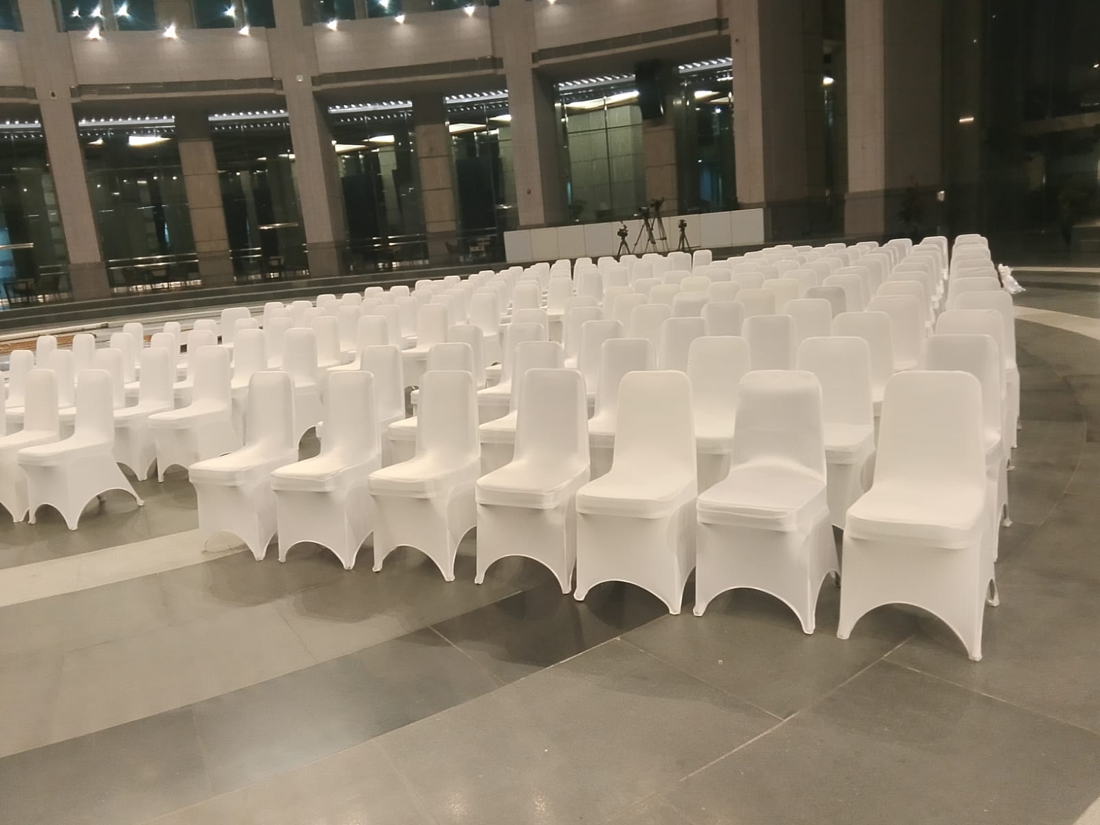 Sewa Kursi Kebayoran Baru Jakarta Selatan No.1 Harga Murah Amany Production