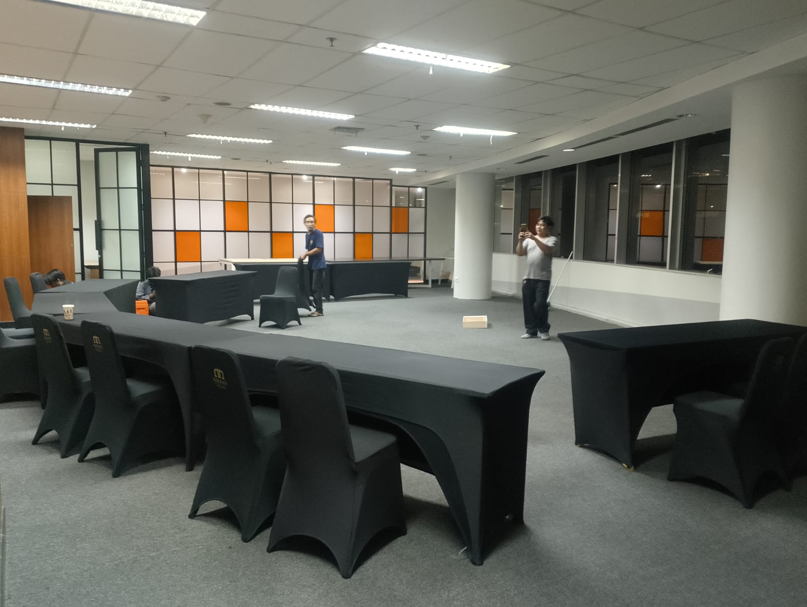 Sewa Meja IBM Berkualitas di Pasar Minggu Jakarta Selatan ukuran 120×60 Terbaik