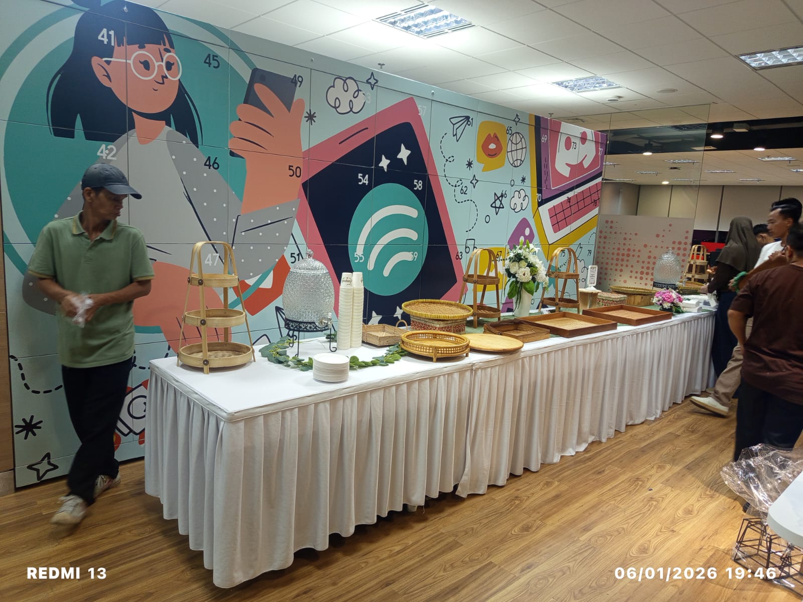 Sewa Meja Prasmanan Tebet, Kemang & Pasar Minggu Siap Antar Murah 24 jam